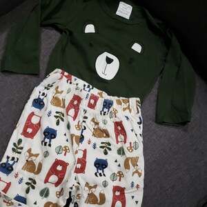 Cutie Pie 2‎ Piece Outfit Foxes Bear Woodland 6-9 mths